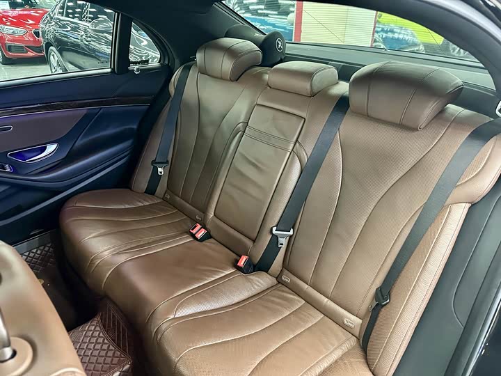 Mercedes-Benz S-Class S 320 L — фото 11