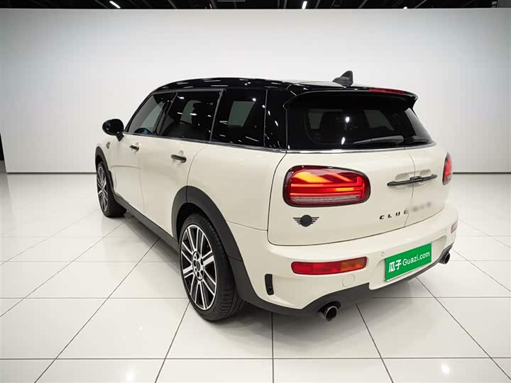 MINI Clubman — фото 5