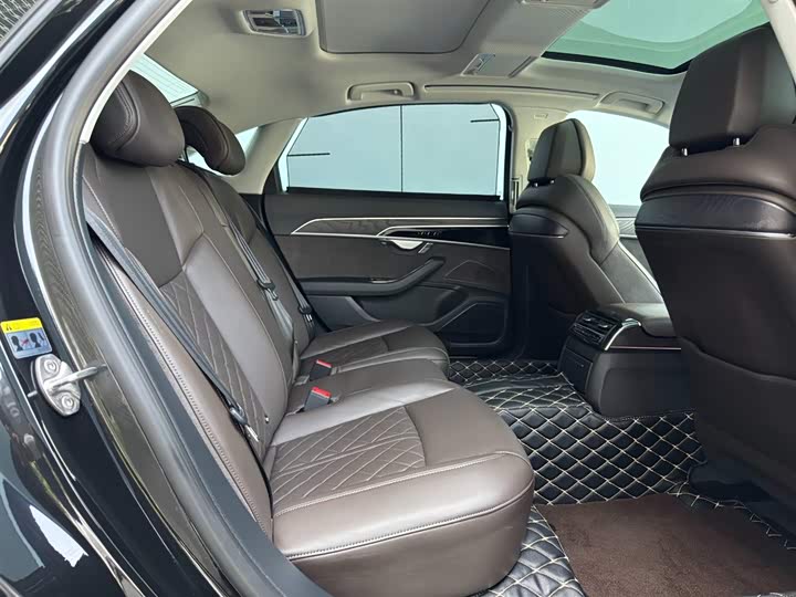 Audi A8 2021 A 8 L 50 TFSI quattro Comfort — фото 13
