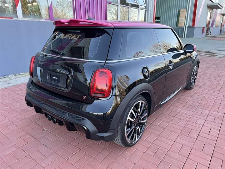 MINI Hatch — фото 13