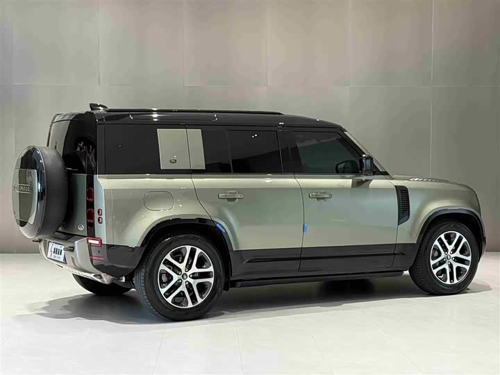 Land Rover Defender — фото 5