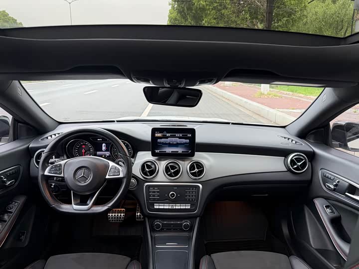 Mercedes-Benz CLA — фото 12