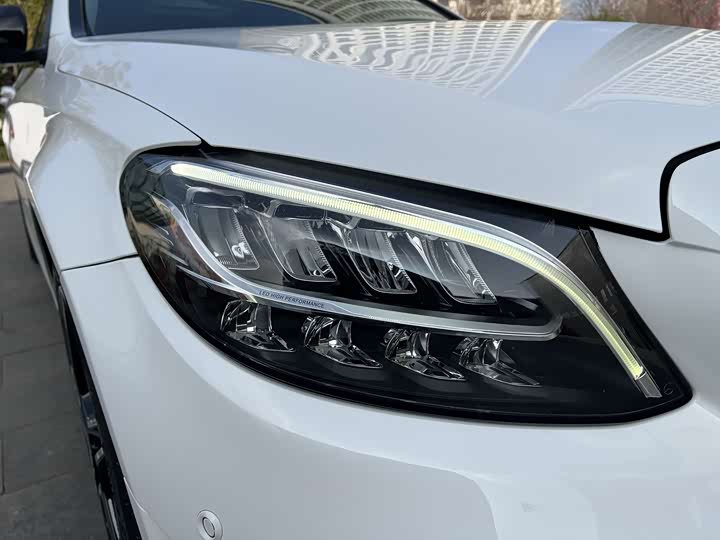 Mercedes-Benz C-Class 2021 C 260 L — фото 33