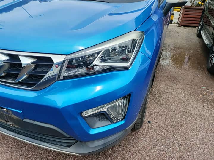 Changan CS15 2016 1.5 L AT — фото 18