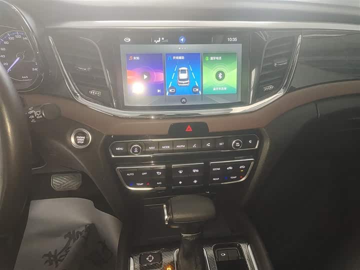 Trumpchi GS8 2017 320 T 2 WD ( ) — фото 9