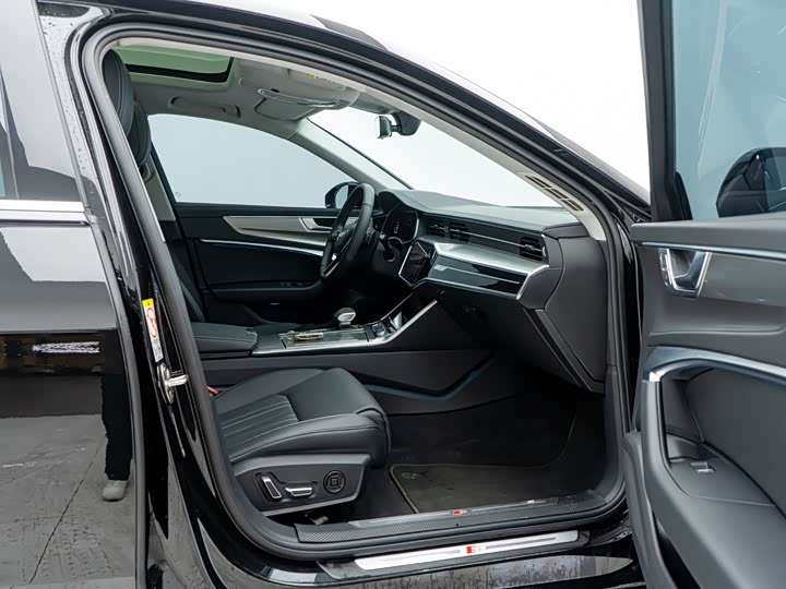 Audi A6L 2025 45 TFSI — фото 12