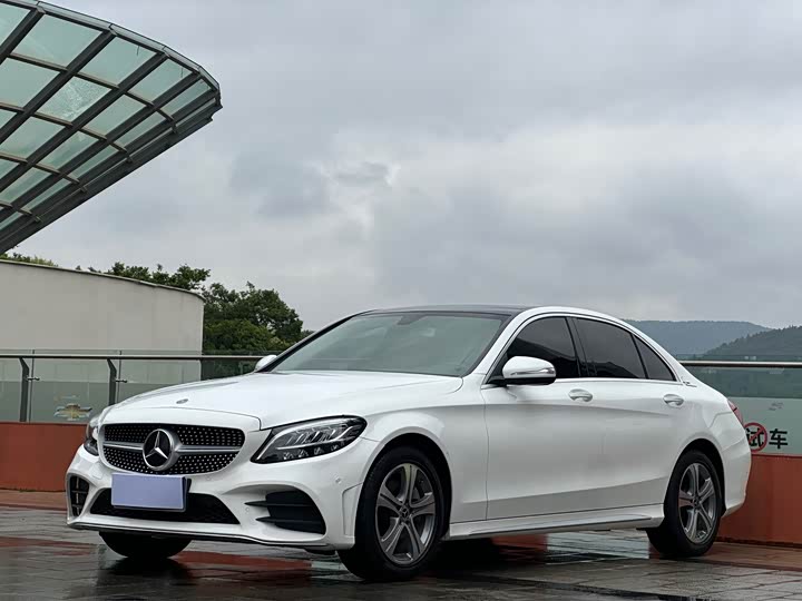 Mercedes-Benz C-Class 2020 C 260 L — фото 1