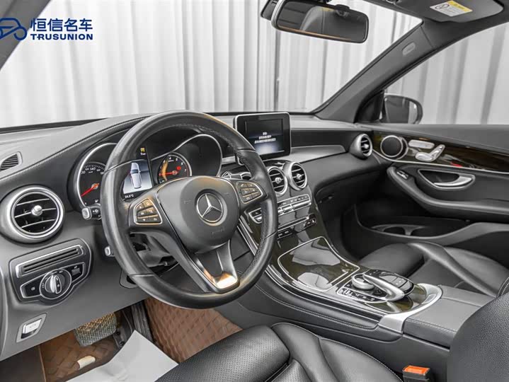 Mercedes-Benz GLC 2019 GLC 260 4 MATIC — фото 12