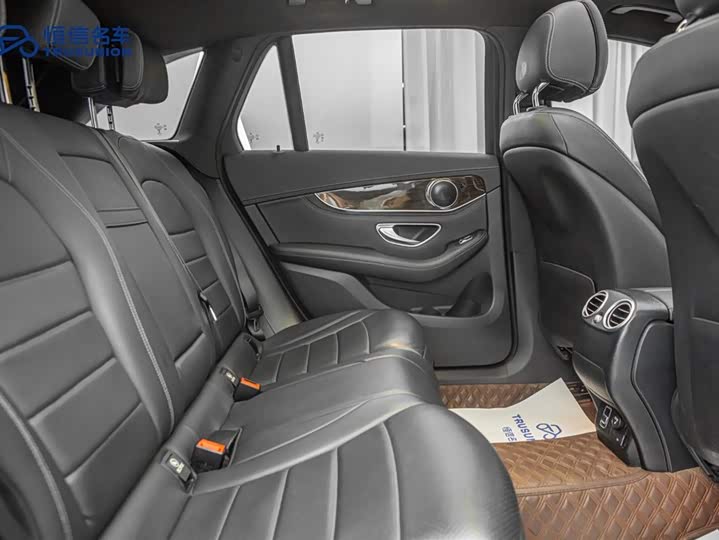 Mercedes-Benz GLC 2019 GLC 260 4 MATIC — фото 16