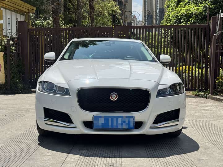 Jaguar XFL 2018 XFL 2.0 T 200 PS — фото 2