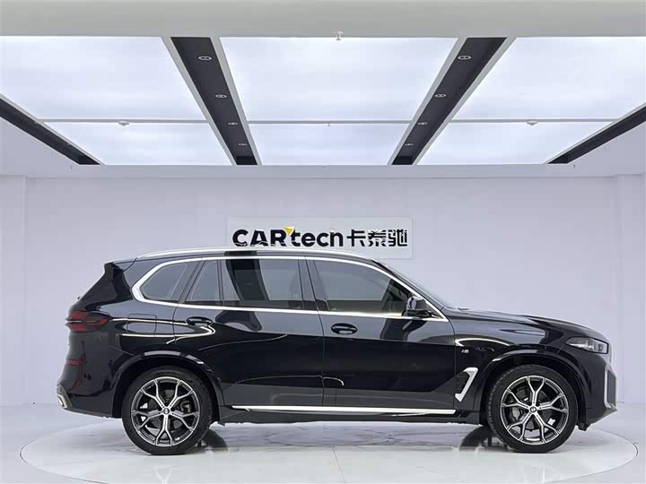BMW X5 2023 x Drive 30 Li M — фото 4
