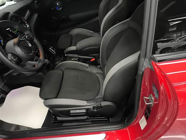 MINI Hatch — фото 15