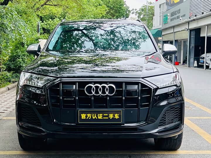 Audi Q7 2022 55 TFSI quattro S line Premium — фото 2