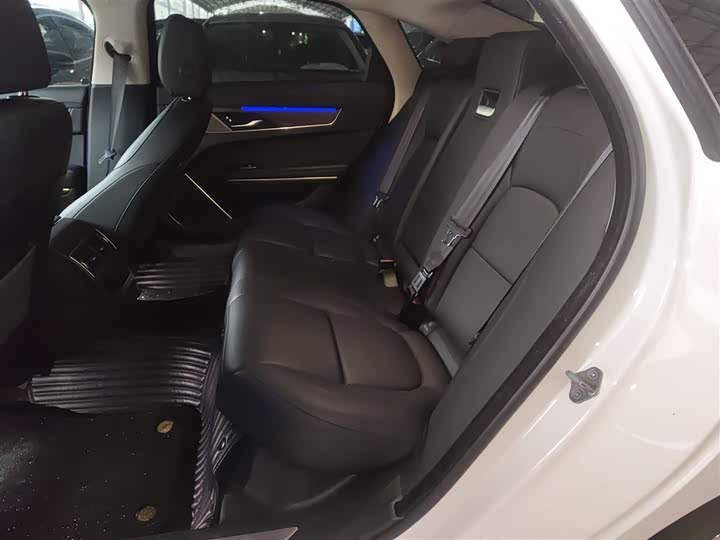 Jaguar XFL 2022 XFL 2.0 T P 200 2 WD — фото 13