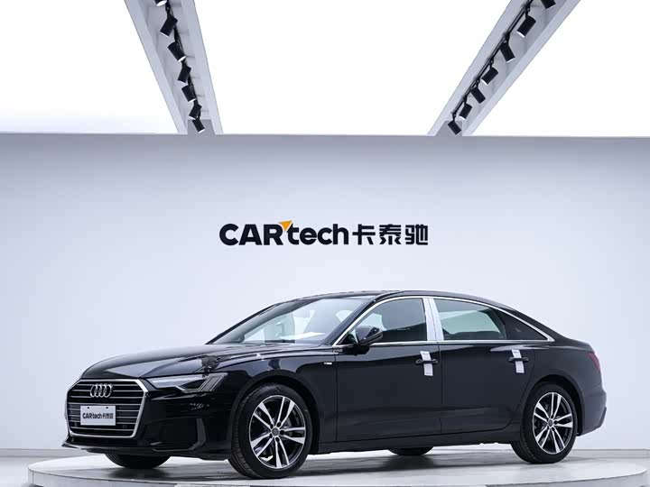 Audi A6L 2021 40 TFSI — фото 1