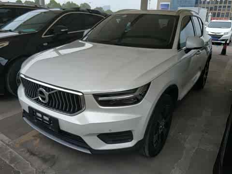 Volvo XC40 2020 T 3 — фото 26