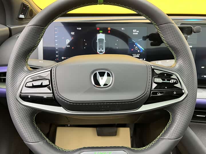 Changan UNI-T 2023 1.5 T Premium — фото 8