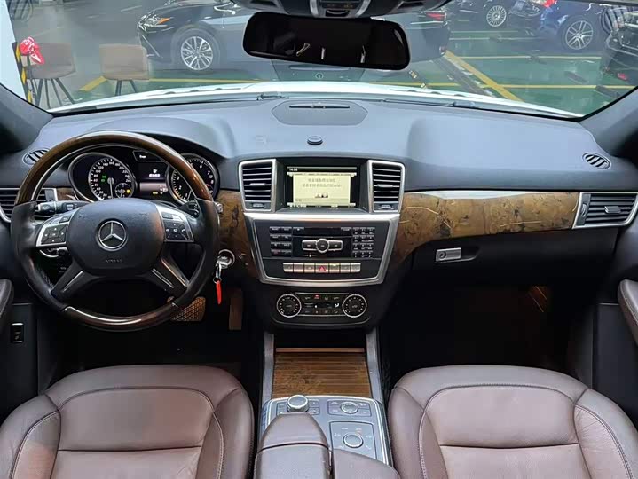 Mercedes-Benz M-Class 2014 ML 400 4 MATICLuxury — фото 12