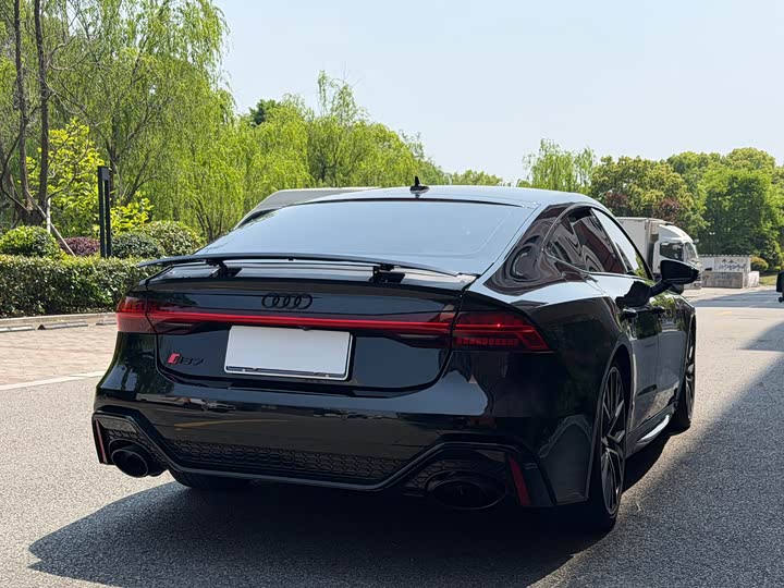 Audi A7 45 TFSI — фото 15