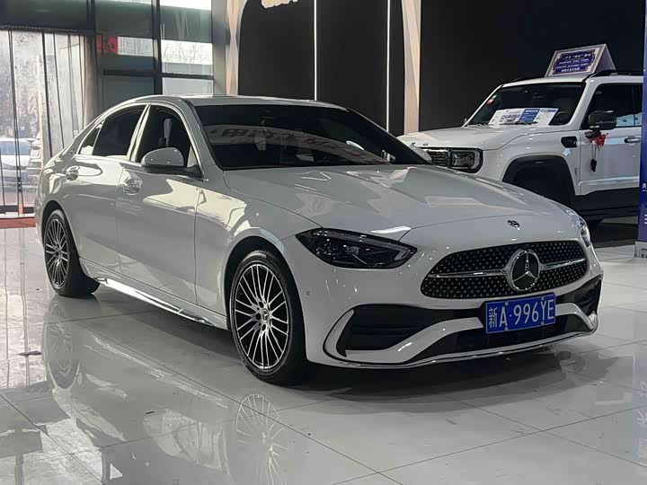 Mercedes-Benz C-Class 2023 C 200 L — фото 3
