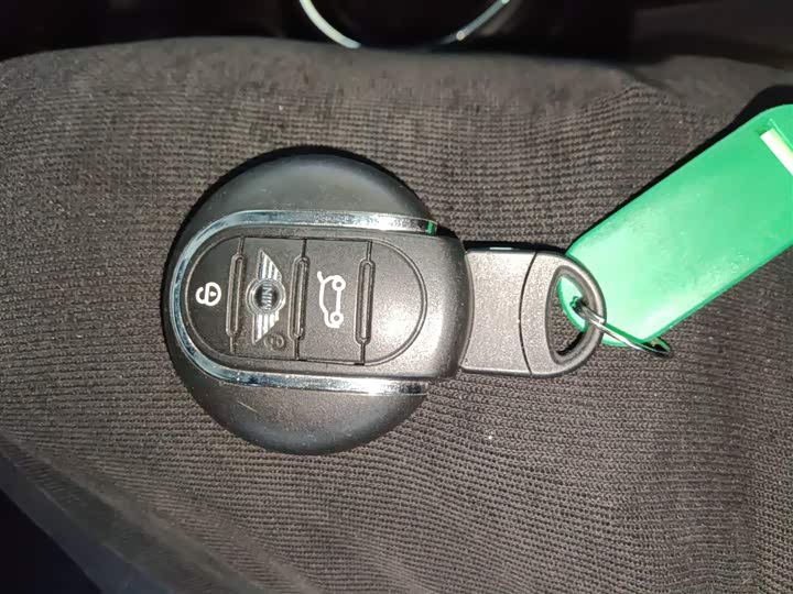 MINI Hatch — фото 14