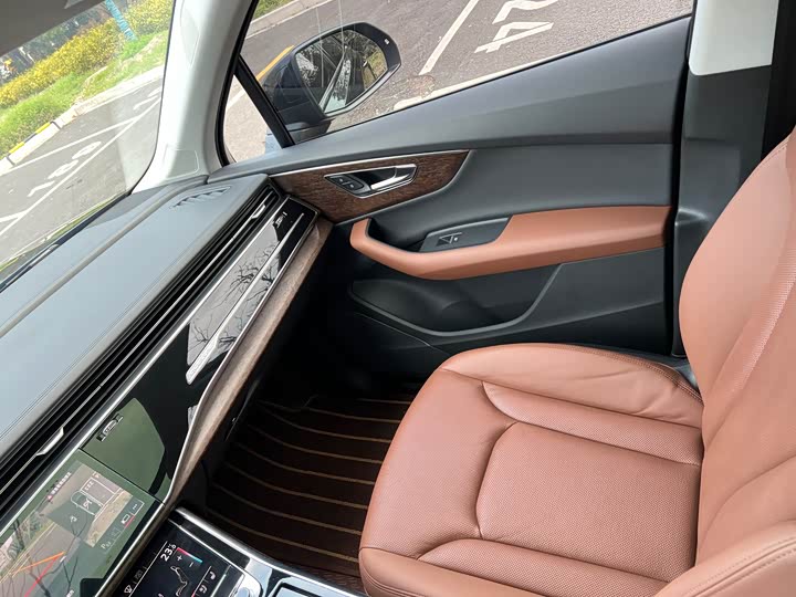 Audi Q7 2020 55 TFSI quattro S line Sport — фото 11