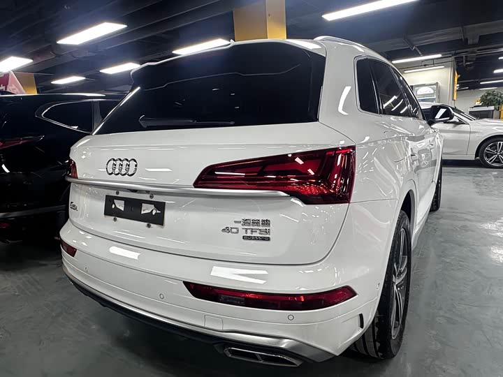 Audi Q5L рестайлинг 40T люкс-динамик — фото 12