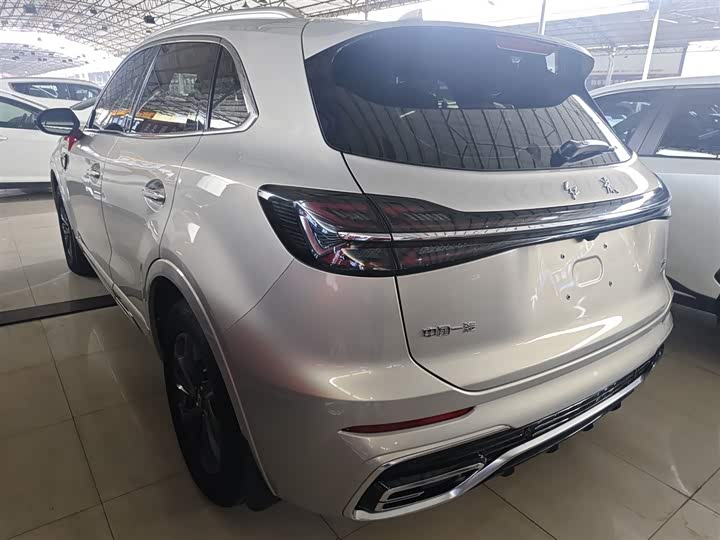 Hongqi HS5 2023 2.0 T Pro — фото 5