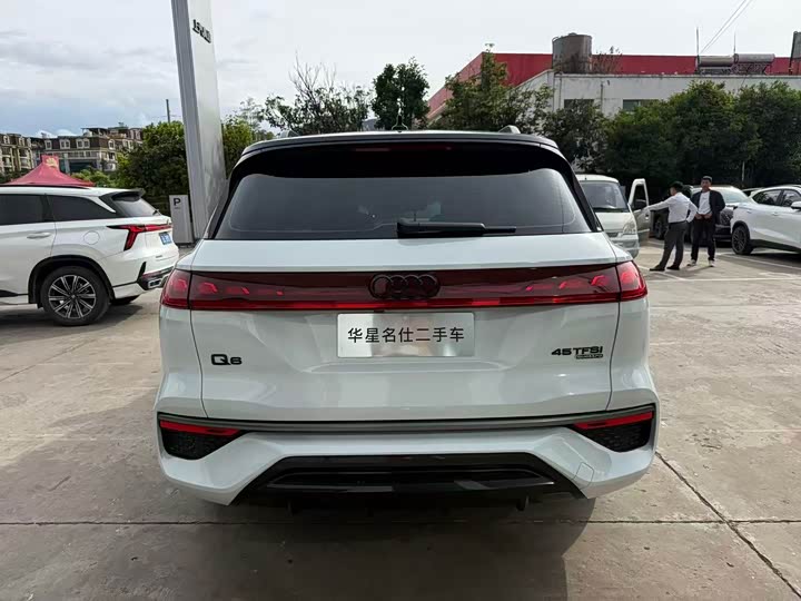 Audi Q6 2023 45 TFSI quattro — фото 2