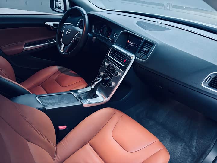 Volvo S60 2019 S 60 L T 5 — фото 14