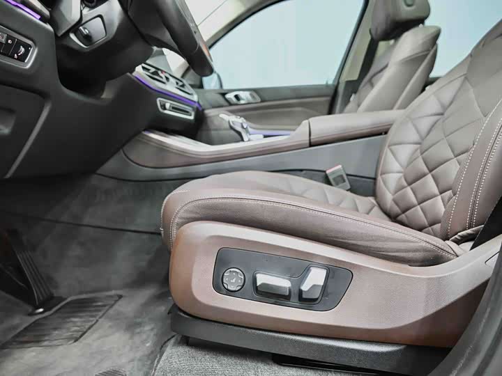 BMW X5 2022 x Drive 30 Li M — фото 21