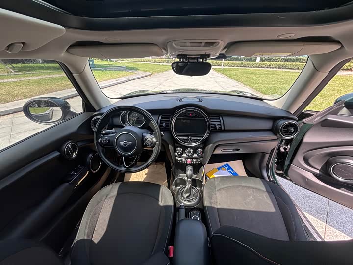 MINI Hatch — фото 17