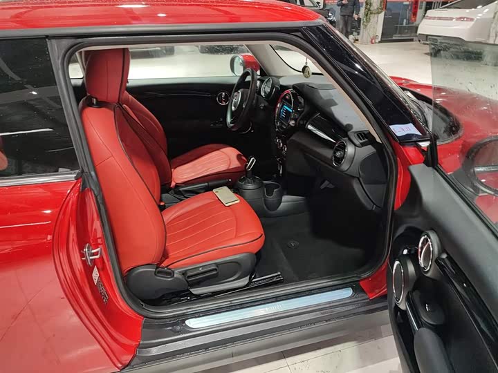 MINI Hatch — фото 17