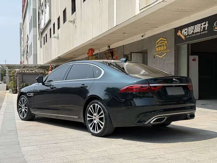 Jaguar XFL 2024 2.0 T P 250 2 WD — фото 3