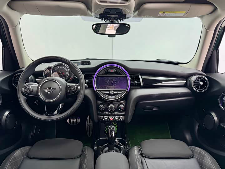 MINI Hatch — фото 18