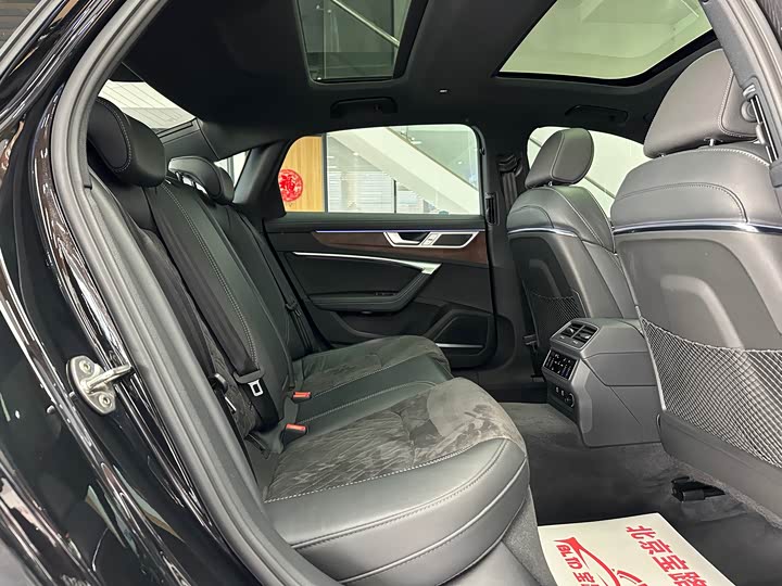 Audi A6L 2023 55 TFSI quattro — фото 14