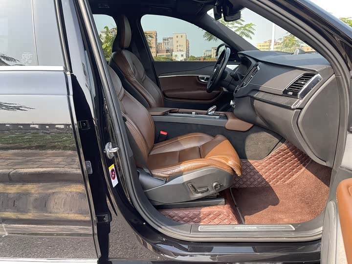 Volvo XC90 Hybrid 2022 E Hybrid T 8 7 — фото 10