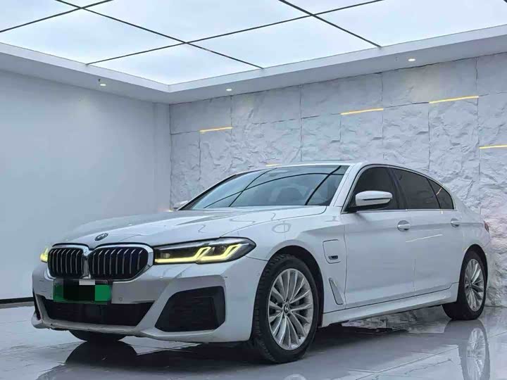 BMW 5 Series 535Le M спортпакет — фото 2