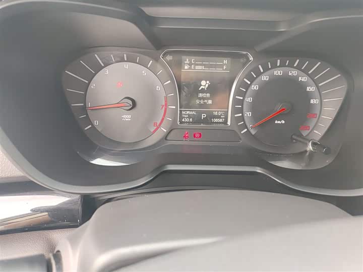 Trumpchi GS4 2015 200 T G-DCT — фото 11