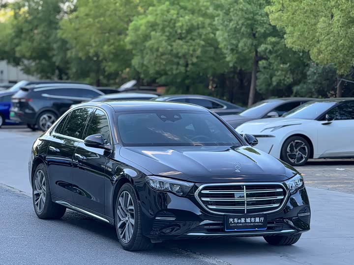 Mercedes-Benz E-Class 2025 E 300 L Sport