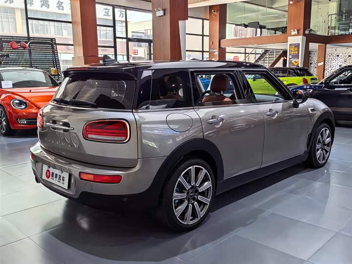 MINI Clubman — фото 5
