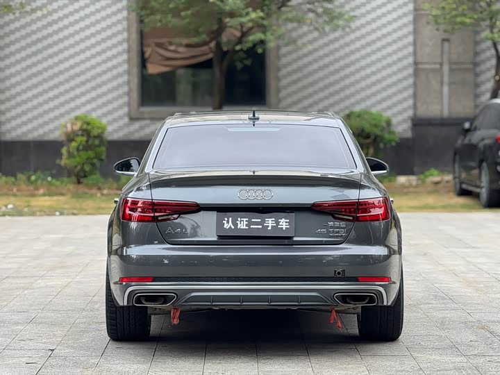 Audi A4L 2019 45 TFSI quattro Sport VI — фото 9