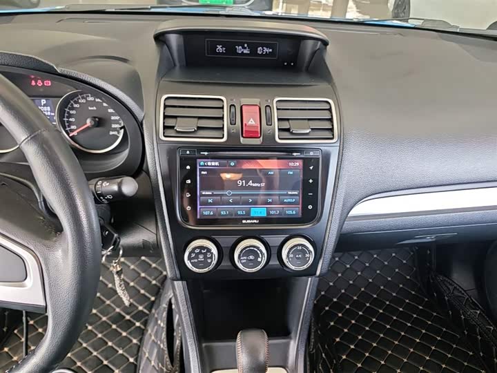 Subaru XV 2016 2.0i — фото 13