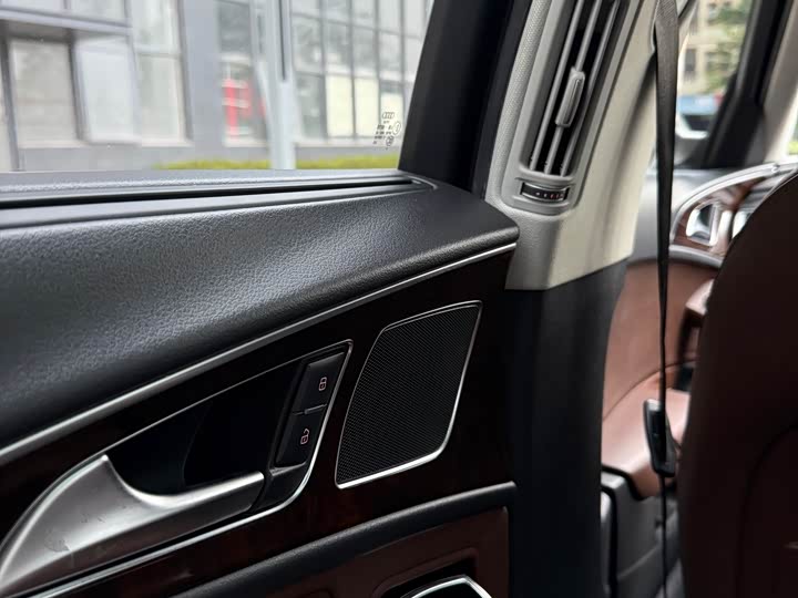 Audi A6L 30 FSI комфорт — фото 9