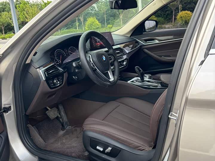 BMW 5 Series 525Li люкс-пакет — фото 5