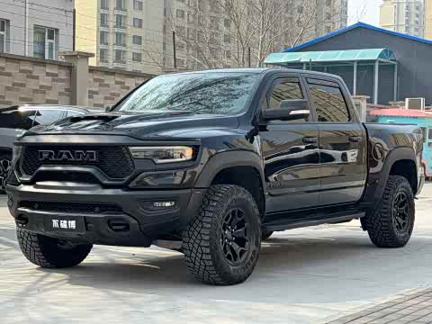 RAM Trucks 2022 6.2 T — фото 20
