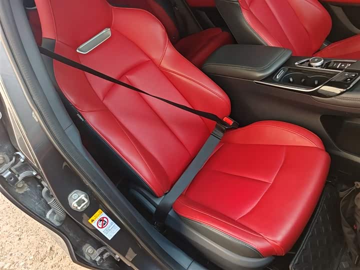 Changan UNI-T 2020 1.5 T Premium — фото 25