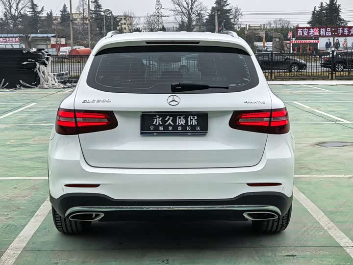 Mercedes-Benz GLC 2017 GLC 260 4 MATIC — фото 18
