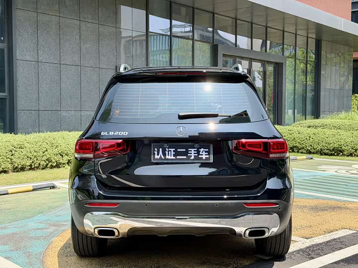Mercedes-Benz GLB 2021 GLB 200 — фото 27