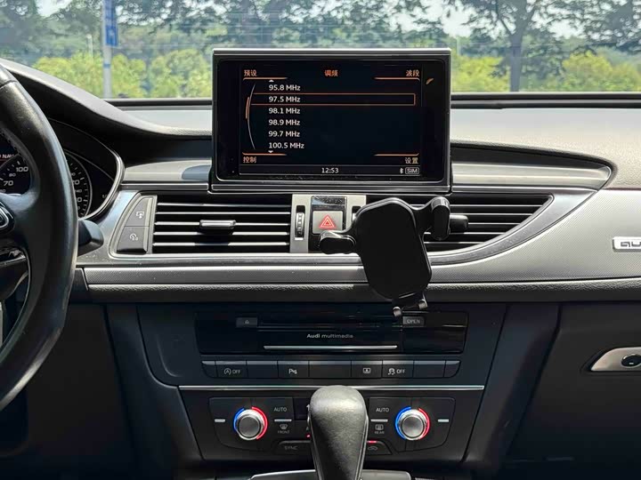 Audi A6L 45 TFSI quattro спорт — фото 11